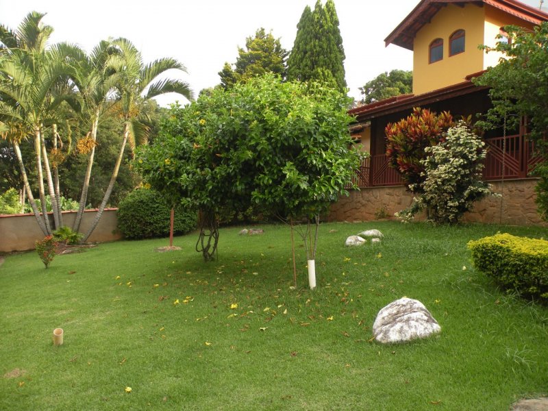 Casa à venda Jardim das Paineiras com 320m² e 3 quartos por R$ 720.000 - 23250238-0e512d69-5056-4c2c-9dd7-6c3c47826e92.jpeg