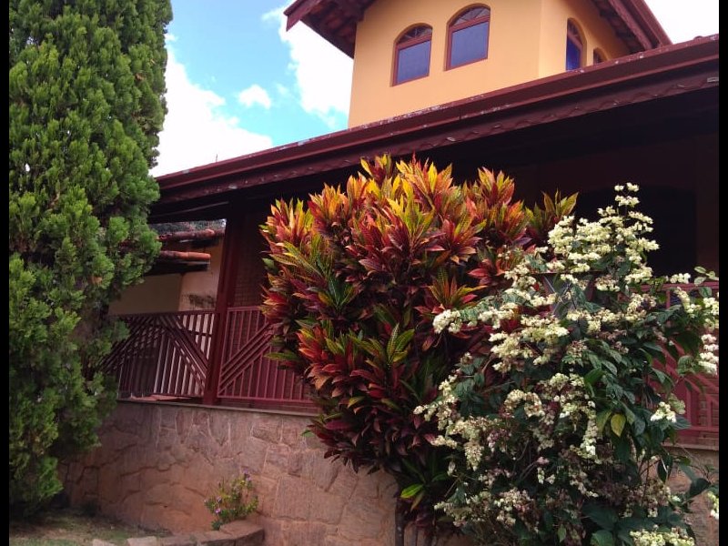 Casa à venda Jardim das Paineiras com 320m² e 3 quartos por R$ 720.000 - 635526435-d0201bf4-f387-4226-98a9-abd747761021.jpeg