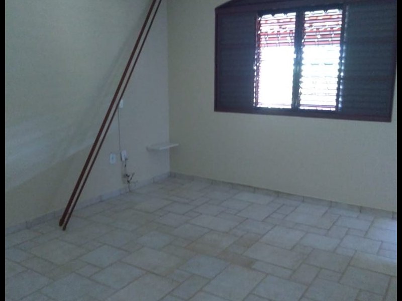 Casa à venda Jardim das Paineiras com 320m² e 3 quartos por R$ 720.000 - 655497167-dde936a4-73b5-48f7-b009-c4a493d7b8ff.jpeg