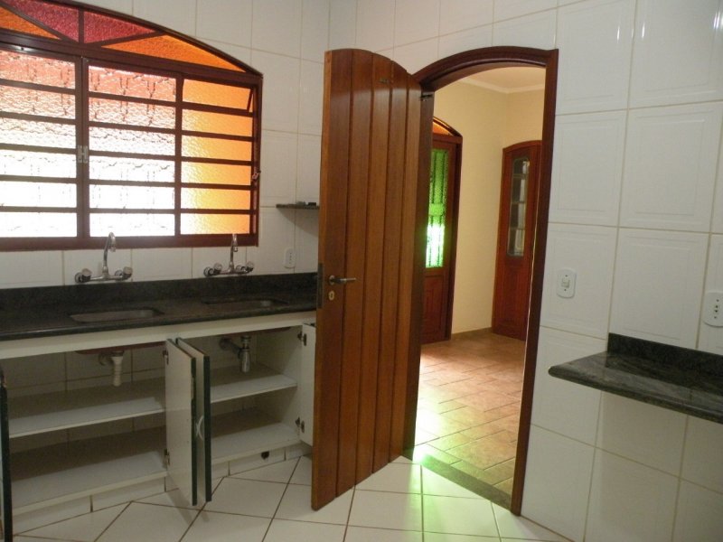 Casa à venda Jardim das Paineiras com 320m² e 3 quartos por R$ 720.000 - 950043877-afc6bf30-c35b-4bbe-9fdc-df6fe49938f4.jpeg
