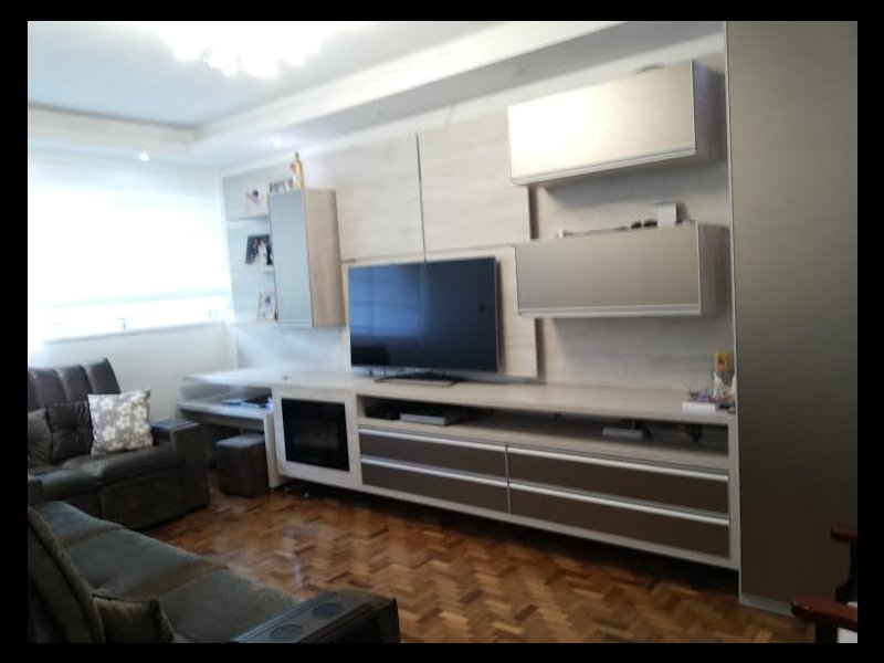 Casa à venda Azenha com 300m² e 4 quartos por R$ 1.750.000 - 1696903267-casa-1.jpg
