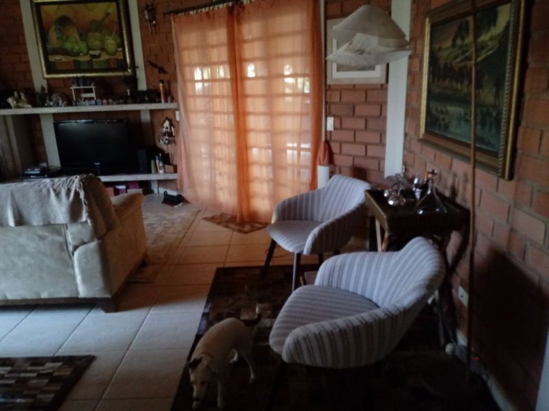 Casa de condomínio à venda Thermas de Santa Barbara com 270m² e 5 quartos por R$ 600.000 - 1290417656-casa-asb-056.jpg