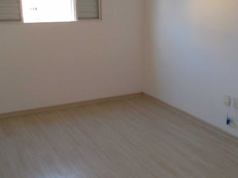 Apartamento à venda Jardim Marchissolo com 58m² e 2 quartos por R$ 160.000 - 116832765-quarto3.jpg