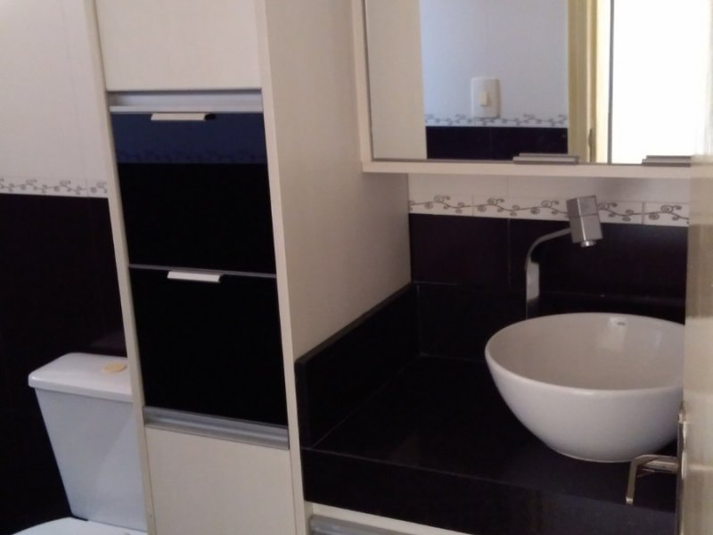Apartamento à venda Jardim Marchissolo com 58m² e 2 quartos por R$ 160.000 - 1948442772-banheiro.jpg