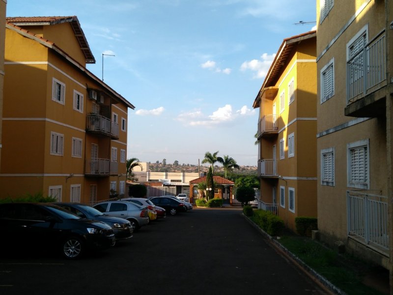 Apartamento à venda Jardim Marchissolo com 58m² e 2 quartos por R$ 160.000 - 2029833181-condominio.jpg