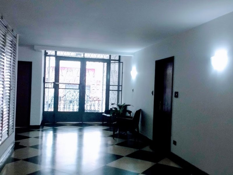 Apartamento à venda Pacaembu com 98m² e 2 quartos por R$ 640.000 - 2097957194-img-20181102-161517403-1.jpg