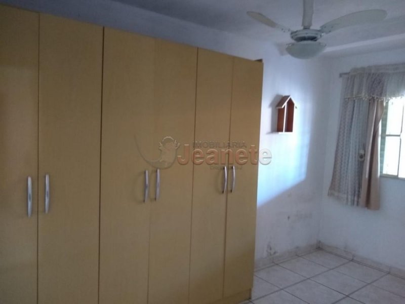 Casa à venda Nucleo Res. Mathilde Berzin com 200m² e 3 quartos por R$ 300.000 - 1695257094-casa-6.jpg