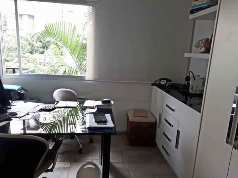 Apartamento à venda Vila Suzana com 200m² e 4 quartos por R$ 1.000.000 - 537758359-fb-img-1563902073502.jpg