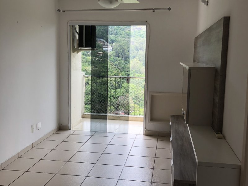 Apartamento à venda Itanhangá com 50m² e 2 quartos por R$ 210.000 - 806381585-img-6019.JPG