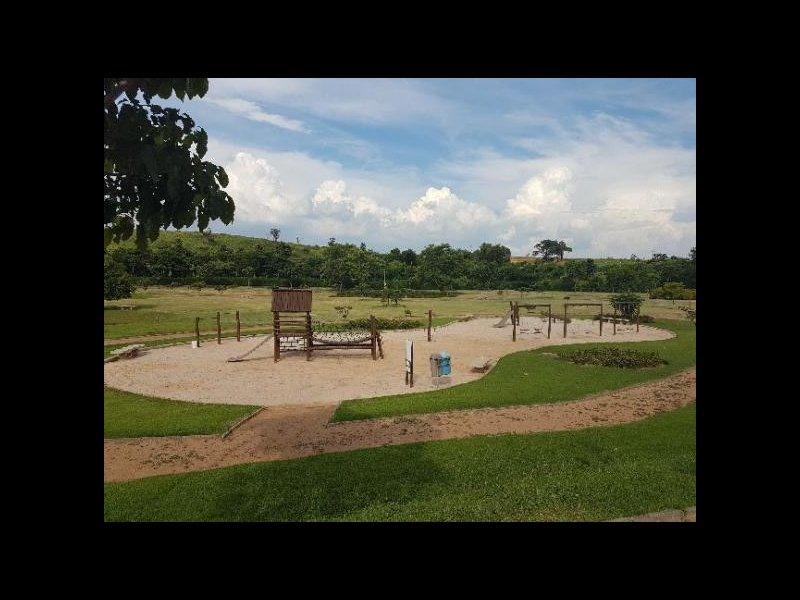 Terreno à venda Parque dos Resedás com 489m² e  quartos por R$ 400.000 - 1150488805-10-parquinho.jpg