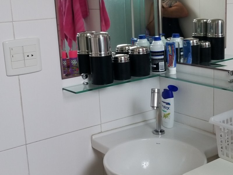 Apartamento à venda Vila das Mercês com 65m² e 2 quartos por R$ 350.000 - 1764524521-banheiro2-1.jpg