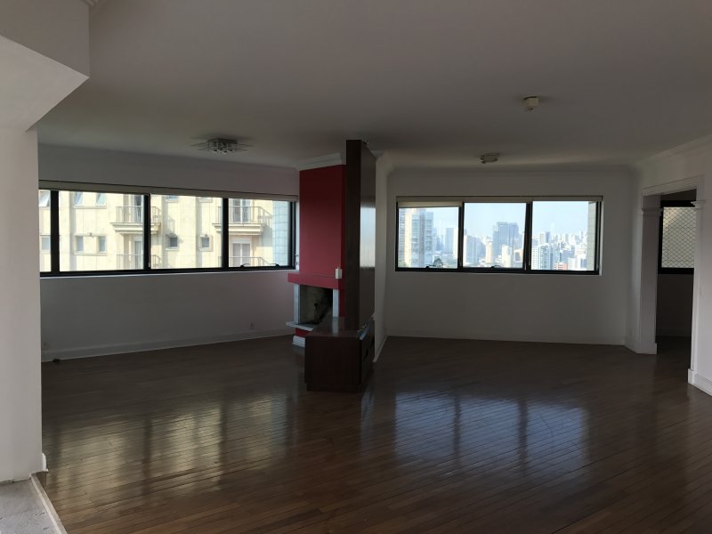 Apartamento à venda Paraíso do Morumbi com 288m² e 4 quartos por R$ 1.250.000 - 1089768349-img-0769.JPG