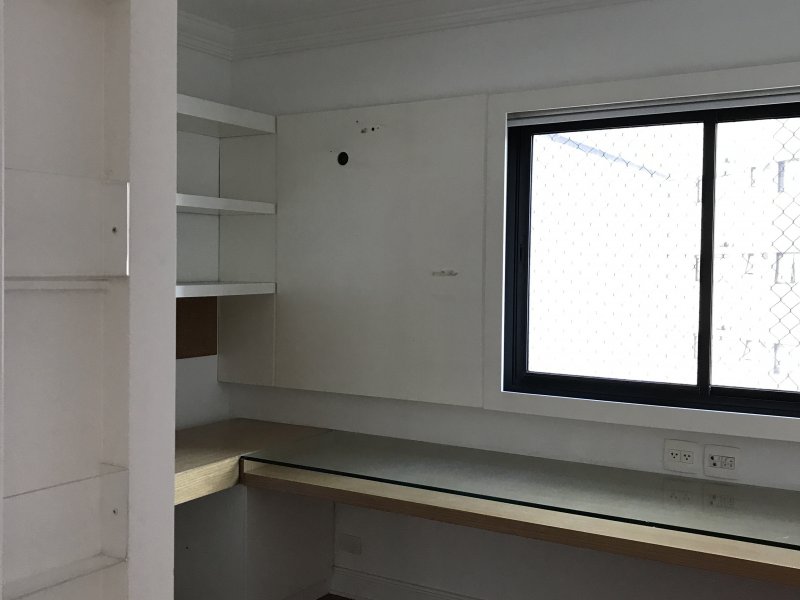 Apartamento à venda Paraíso do Morumbi com 288m² e 4 quartos por R$ 1.250.000 - 1725189324-img-0774.JPG