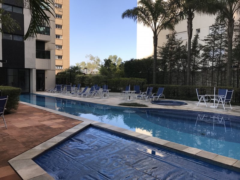 Apartamento à venda Paraíso do Morumbi com 288m² e 4 quartos por R$ 1.250.000 - 506547276-img-0756.JPG