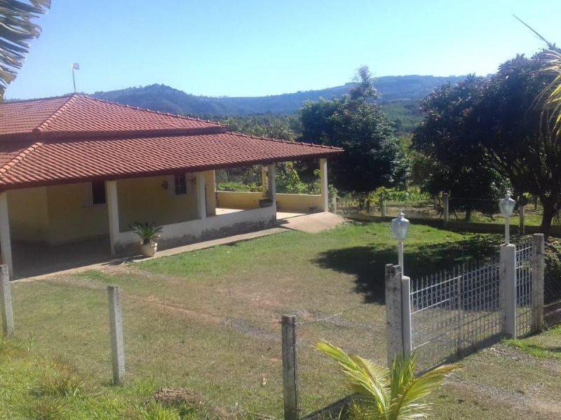 Sítio à venda Centro com 36m² e 5 quartos por R$ 500.000 - 836243435-img-20190708-wa0044.jpg