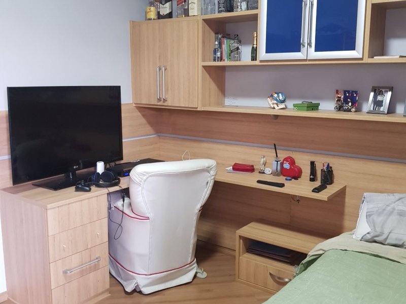 Casa à venda Vila Galvão com 258m² e 3 quartos por R$ 860.000 - 716678063-quarto-m-1.jpg