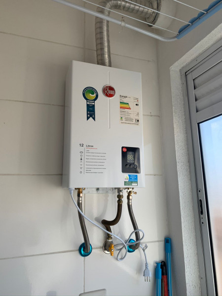 Apartamento à venda Água Funda com 65m² e 3 quartos por R$ 410.000 - 2080565733-as-aquecedor.jpg