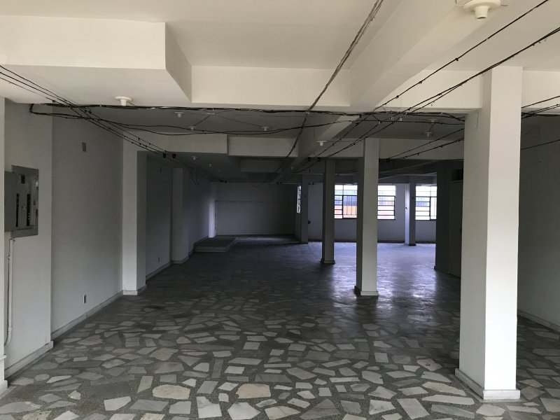 Comercial para alugar Galo Branco com 246m² e  quartos por R$ 3.600 - 1080334384-img-4964.JPG