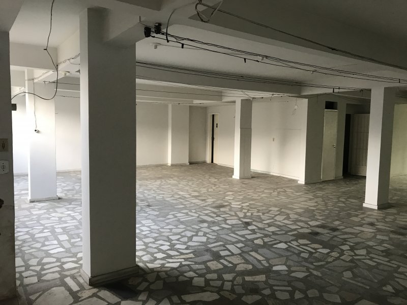 Comercial para alugar Galo Branco com 246m² e  quartos por R$ 3.600 - 1764907055-img-4950.JPG