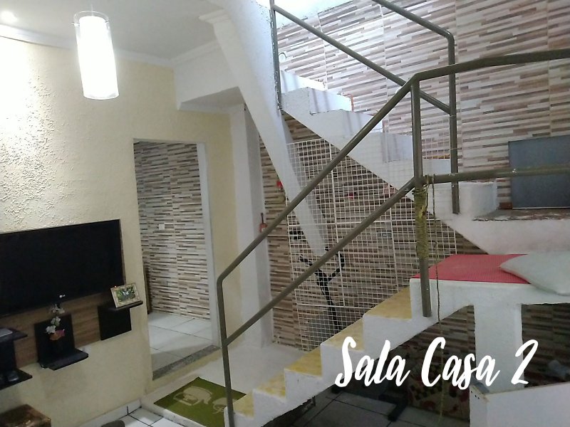 Casa à venda Jardim Bandeirantes (Zona Norte) com 300m² e 5 quartos por R$ 750.000 - 1402870754-casa2-sala.jpg