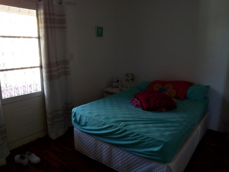 Casa à venda Santa Lúcia com 257m² e 4 quartos por R$ 620.000 - 2065174845-suite-solteiro.jpg