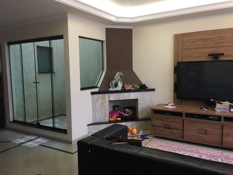 Casa à venda Jardim Palermo com 297m² e 3 quartos por R$ 940.000 - 654457708-eb554b5d-a59f-4537-8be6-6563a4d2cd00.jpeg