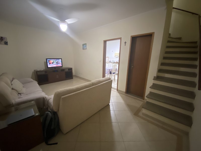 Casa à venda Vila Gumercindo com 130m² e 3 quartos por R$ 900.000 - 757090358-101282f5-a5ce-4501-a9a7-6f1e4a73383f.jpeg