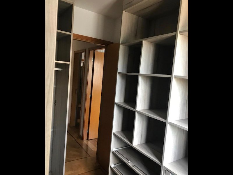 Apartamento à venda Vila Guarani com 72m² e 3 quartos por R$ 620.000 - 569075623-20-vista-closet.jpg
