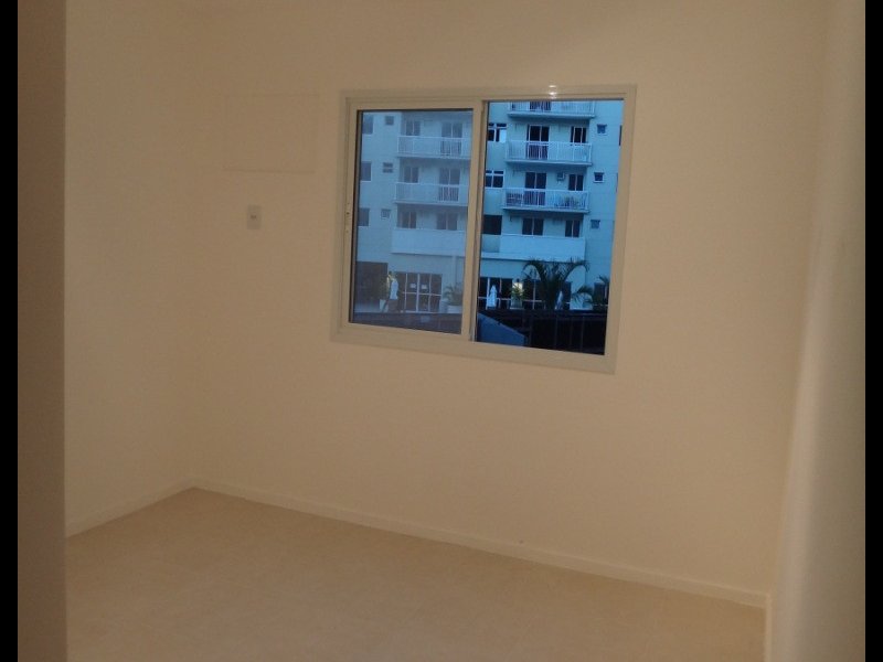Apartamento à venda Taquara com 60m² e 2 quartos por R$ 250.000 - 46711820-quarto-suite.JPG