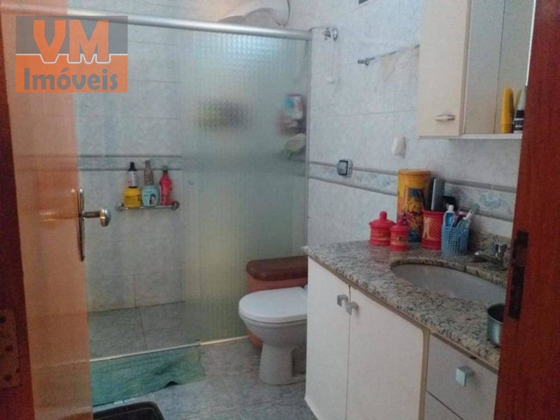 Casa à venda Subsetor Leste - 6 (L-6) com 183m² e 3 quartos por R$ 460.000 - 1434949728-banheiro3.jpg