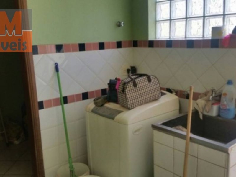 Casa à venda Subsetor Leste - 6 (L-6) com 183m² e 3 quartos por R$ 460.000 - 1959713974-area-servico.jpg