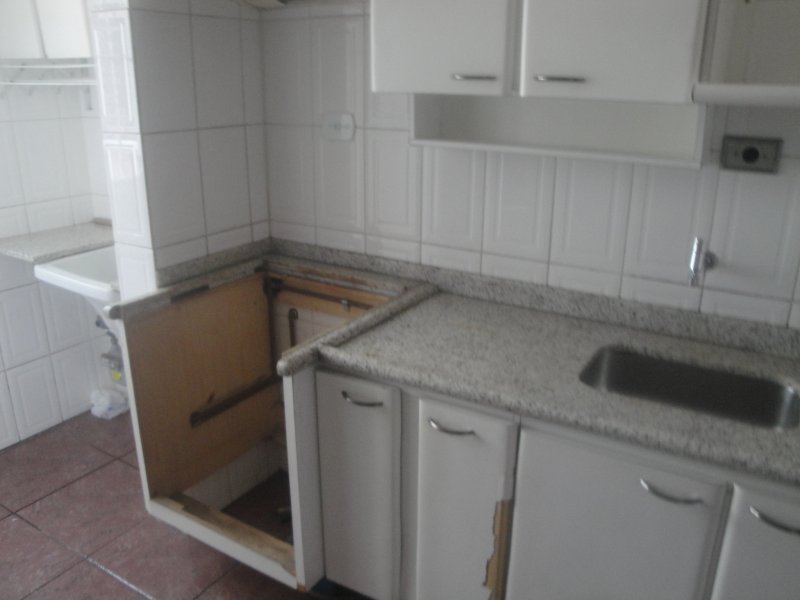Apartamento à venda Santa Terezinha com 58m² e 2 quartos por R$ 215.000 - 1870190059-4292.JPG
