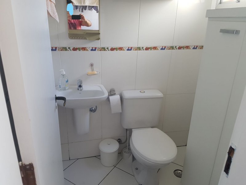 Apartamento à venda Vila Regente Feijó com 80m² e 3 quartos por R$ 495.000 - 809940911-banheiroempregado-3.jpg