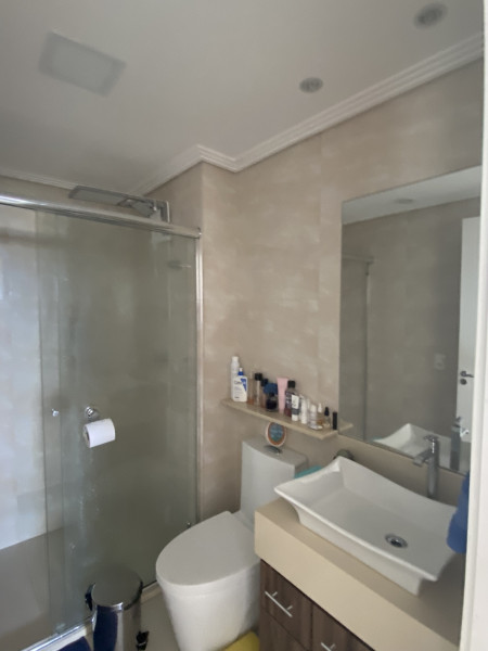 Apartamento à venda Jardim Santa Terezinha (Zona Leste) com 52m² e 2 quartos por R$ 450.000 - 1659840515-banheiro-3.JPEG