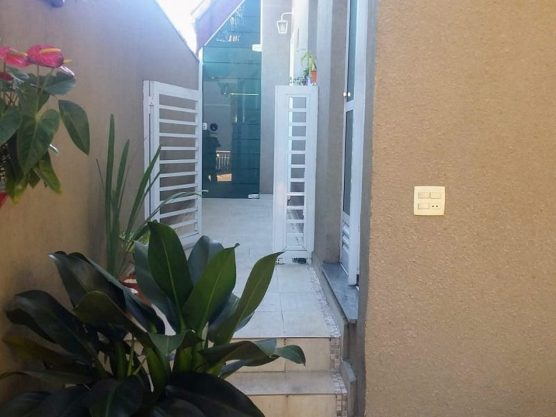 Casa de condomínio à venda Granja Viana com 138m² e 3 quartos por R$ 595.000 - 1875023135-casa-21.jpg