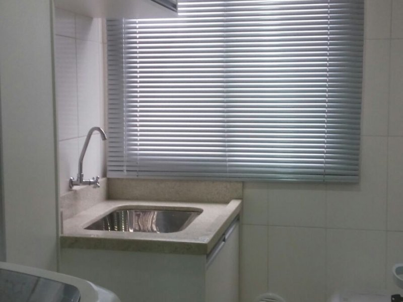 imóvel com 73m² - Barreiros - São José