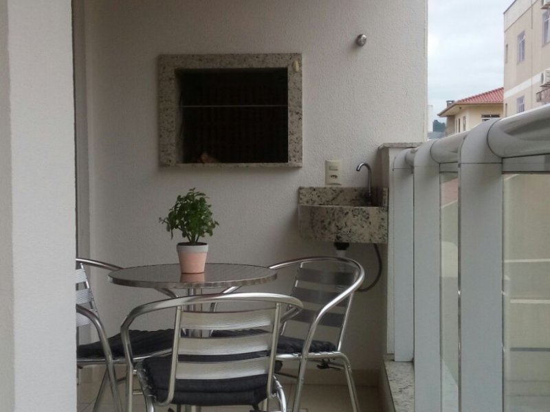 imóvel com 73m² - Barreiros - São José