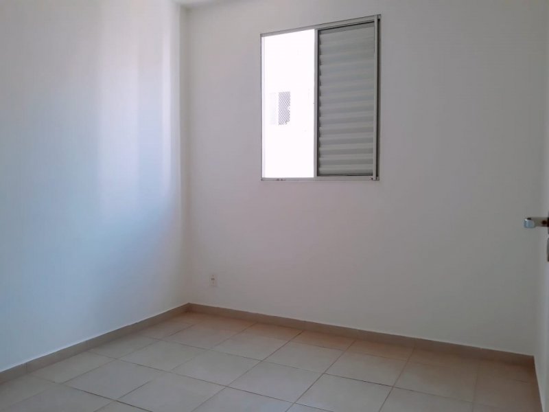 Apartamento à venda Distrito de Bonfim Paulista com 55m² e 2 quartos por R$ 165.000 - 63594437-img-20190412-wa0016.jpg