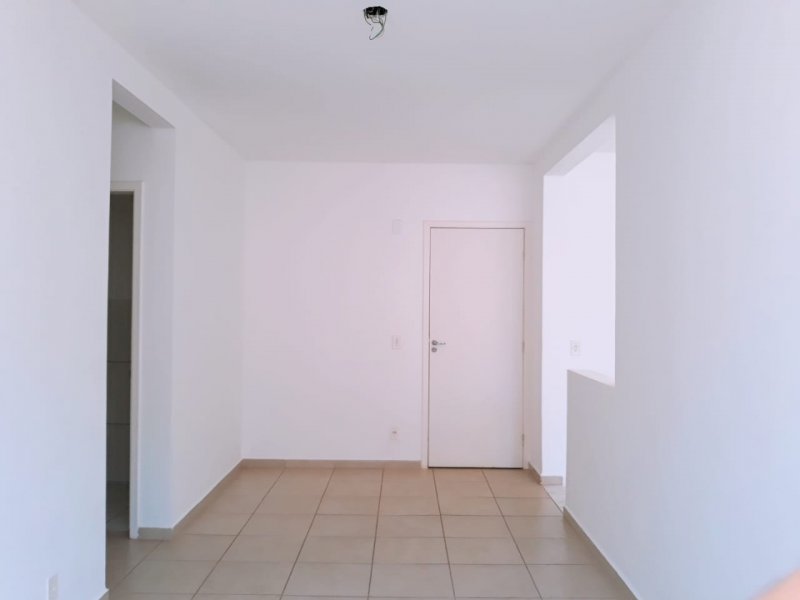 Apartamento à venda Distrito de Bonfim Paulista com 55m² e 2 quartos por R$ 165.000 - 759852178-img-20190412-wa0018.jpg