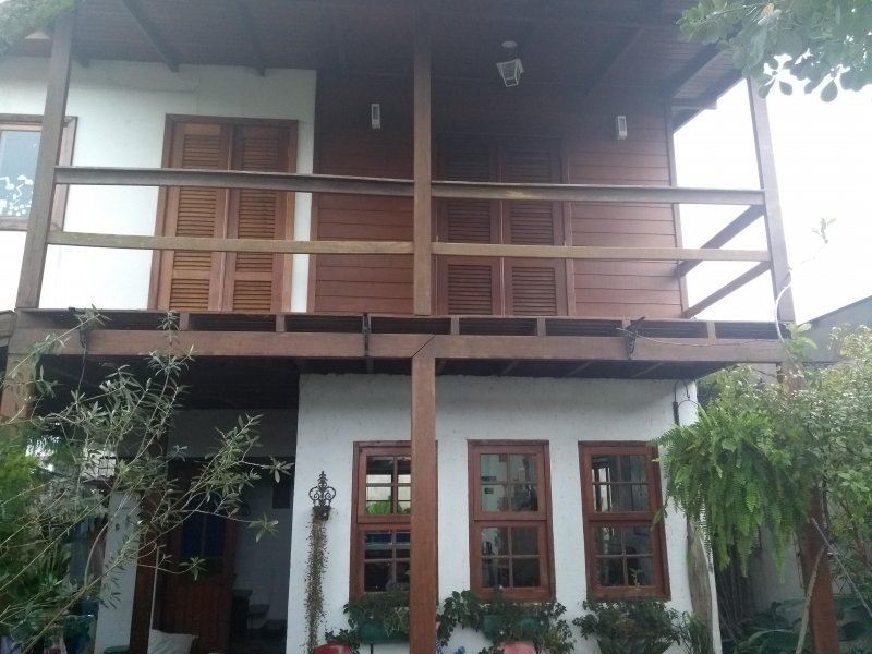 Casa à venda Carianos com 160m² e 2 quartos por R$ 380.000 - 1630075326-img-20190701-110112111.jpg