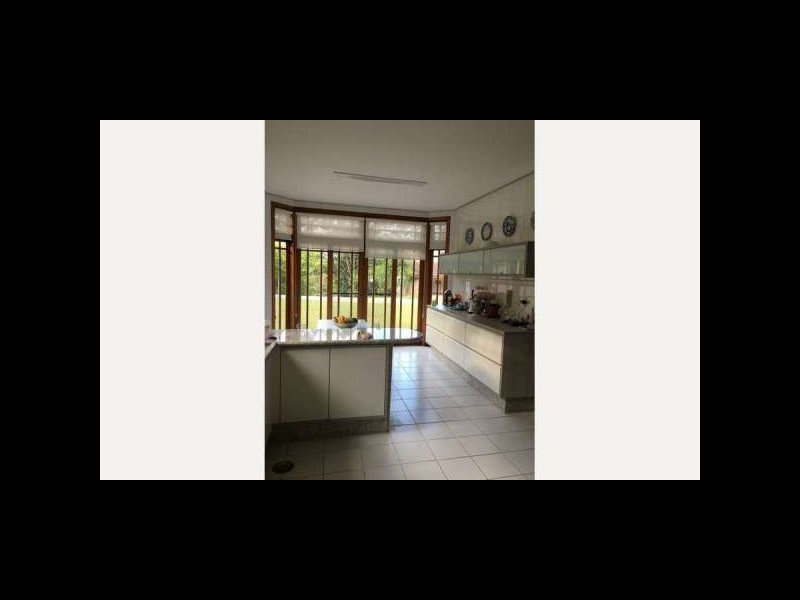 imóvel com 415m² - Res. das Estrelas - Barueri