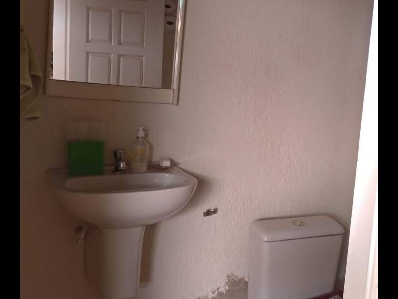 Casa de condomínio à venda Jardim Interlagos com 168m² e 4 quartos por R$ 550.000 - 936198075-bc1259f2-c82d-4544-8ef6-24a449ae2424.jpeg