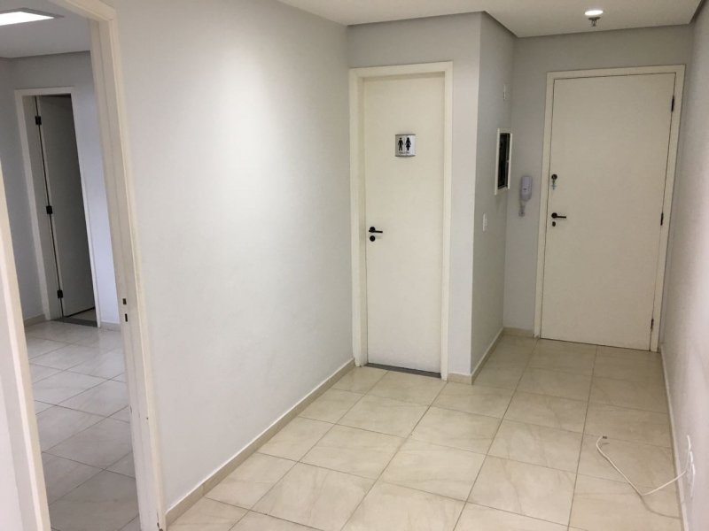 Comercial à venda Vila Mariana com 35m² e  quartos por R$ 345.000 - 816648204-whatsapp-image-2019-05-08-at-12.jpeg