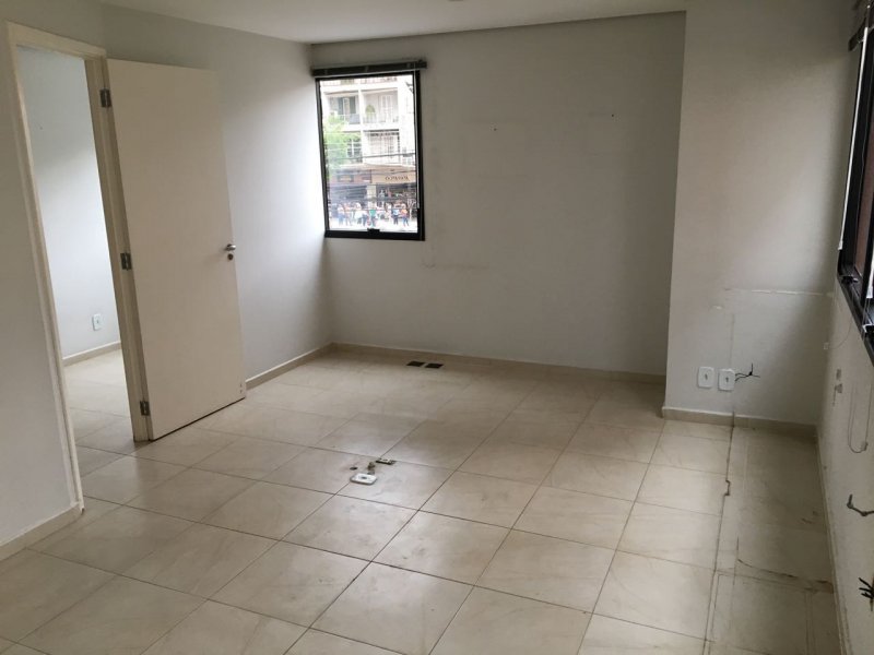 Comercial à venda Vila Mariana com 35m² e  quartos por R$ 345.000 - 819369811-whatsapp-image-2019-05-08-at-12.jpeg