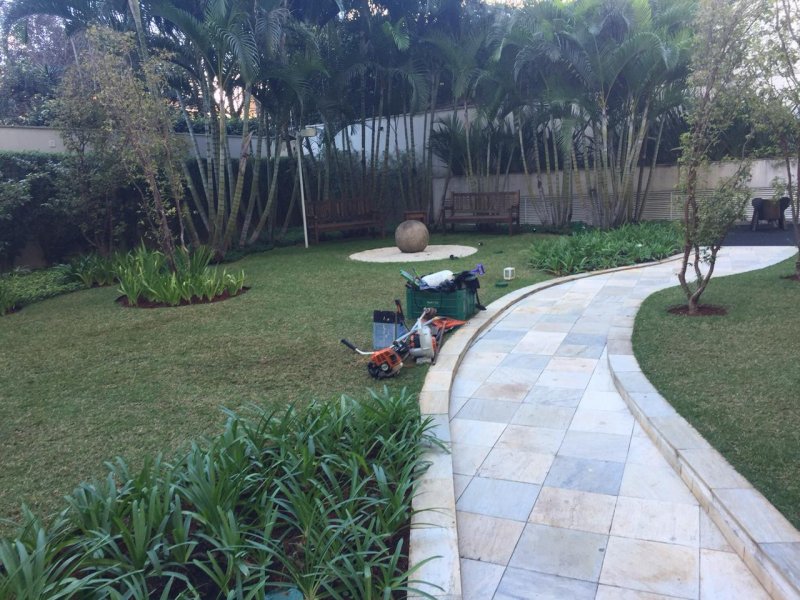 Apartamento à venda Moema com 48m² e 1 quarto por R$ 650.000 - 399321322-jardim-traseiro-3.jpg