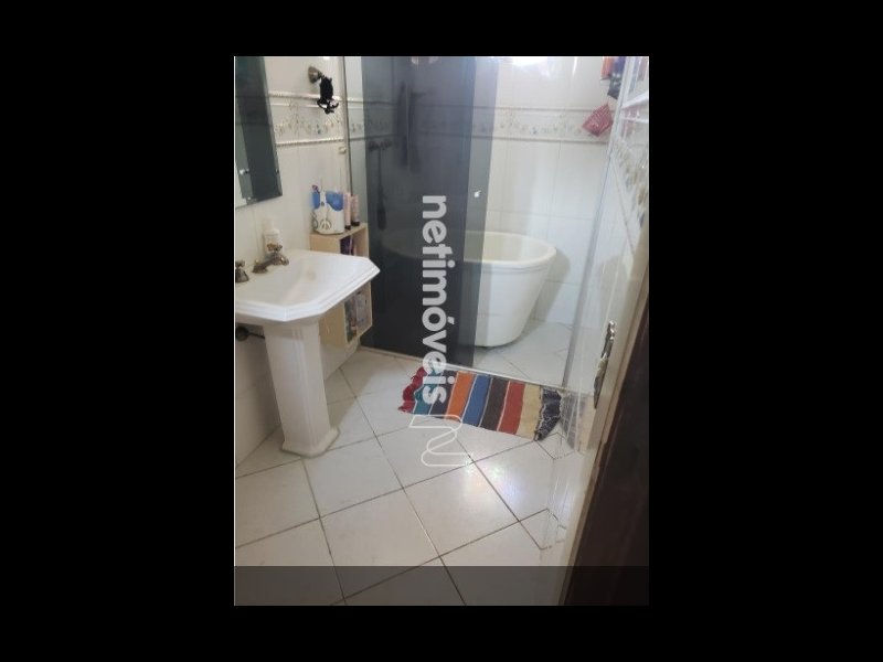Casa à venda Eldorado com 8000m² e 4 quartos por R$ 1.800.000 - 534335736-suite-solteiro-banheiro.jpg