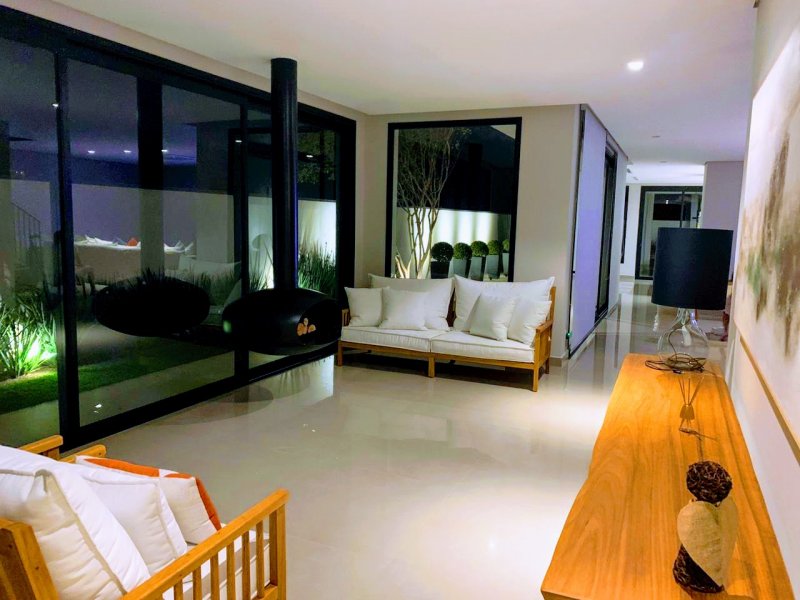 Casa à venda Swiss Park com 470m² e 4 quartos por R$ 2.300.000 - 1806585254-dea7da6e-52ff-4bbe-a02b-48726223aa67.jpeg