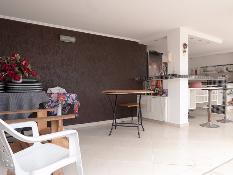 Casa à venda Vila Santa Francisca com 215m² e 4 quartos por R$ 650.000 - 435615424-whatsapp-image-2019-06-29-at-18.jpeg