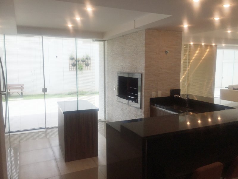 imóvel com 124m² - São Francisco - Curitiba