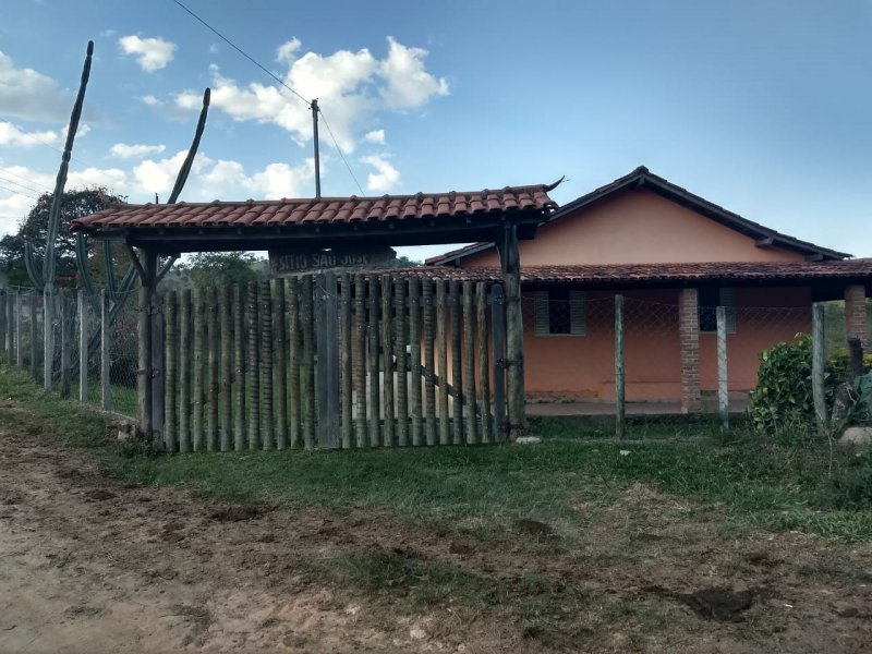 Chacara à venda Centro com 2000m² e 4 quartos por R$ 155.000 - 143106014-b8e92326-4350-441d-b5eb-2b34dcf47a51.jpg
